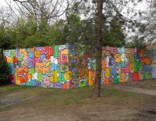 Mur 44