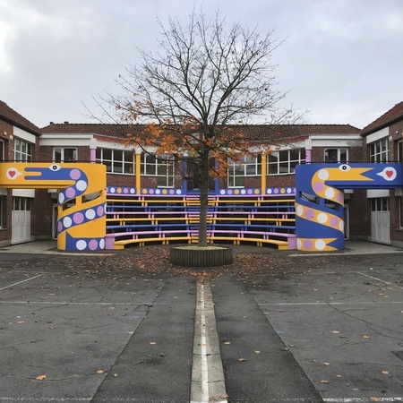 Mise en peinture de l’amphithéâtre à l’école Louise de Bettignies